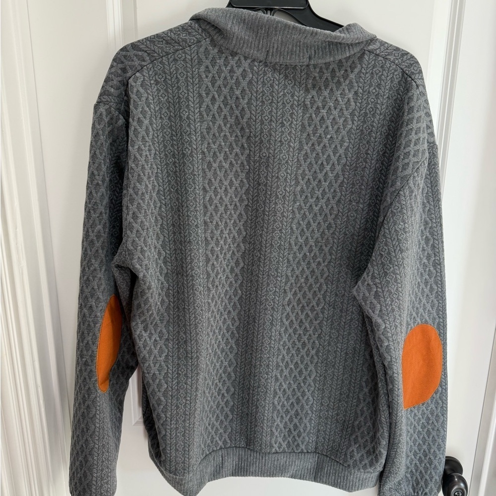Men's Gray Sweater - Picture 2 of 3